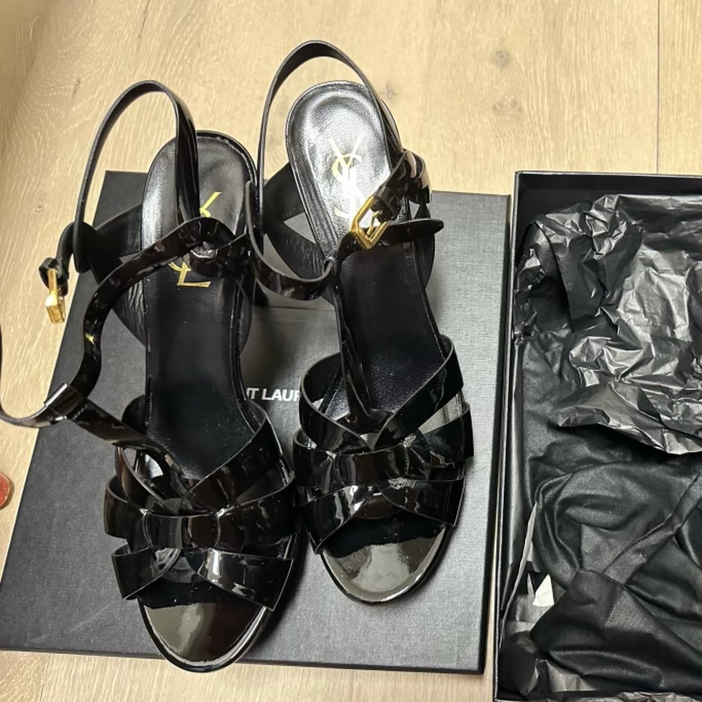 YSL tribute Sandals